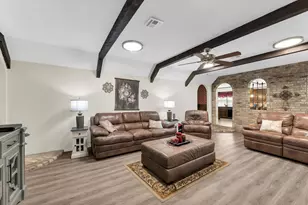 2534 S Robinson Dr, Robinson, TX 76706 - Photo 6