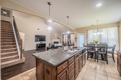 309 Garden Path Lane, Mansfield, TX 76063 - Photo 12
