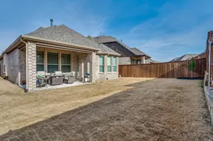 1808 Pelham Dr, Aubrey, TX 76227 - Photo 32