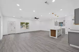 2946 Darby Dr, Dallas, TX 75227 - Photo 10