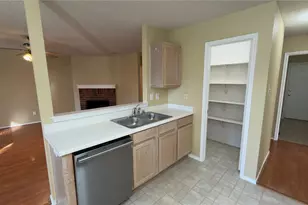5356 Royal Birkdale Dr, Fort Worth, TX 76135 - Photo 6