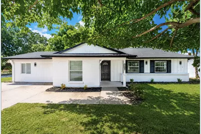 1208 Andrews Street, Arlington, TX 76011 - Photo 1