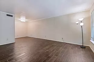 3827 Gilbert Ave, Dallas, TX 75219 - Photo 4