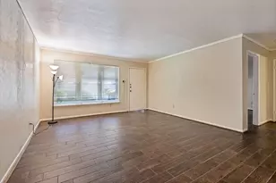 3827 Gilbert Ave, Dallas, TX 75219 - Photo 2