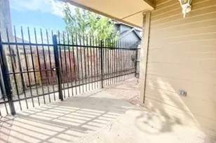8001 Rothington Rd, Dallas, TX 75227 - Photo 18