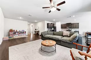 311 Exploration Wy, Fate, TX 75189 - Photo 2