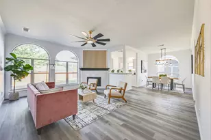3433 Mayflower Ct, Arlington, TX 76014 - Photo 2
