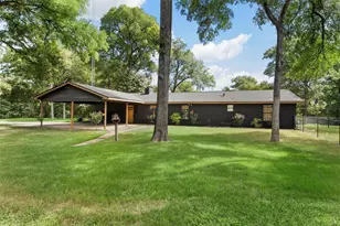 232 Pr 3666, China Spring, TX 76633 - Photo 2