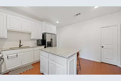 308 E 8th Street, Kaufman, TX 75142 - Photo 14