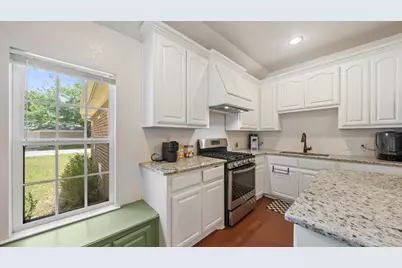 308 E 8th Street, Kaufman, TX 75142 - Photo 10