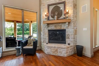 1601 Catalina Bay Court, Granbury, TX 76048 - Photo 10