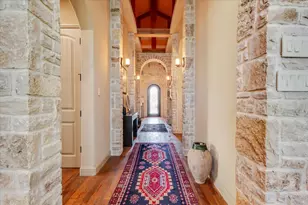 1601 Catalina Bay Ct, Granbury, TX 76048 - Photo 6