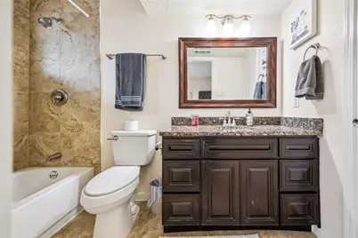 655 Cimarron Trail #655, Irving, TX 75063 - Photo 16