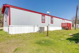 3819 Wisconsin Ct, Granbury, TX 76048 - Photo 6