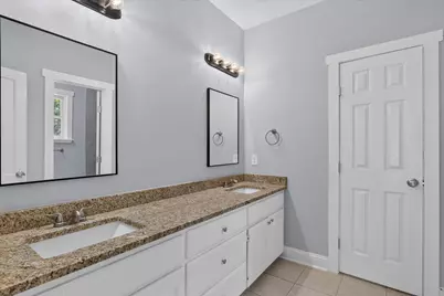1201 W Arlington Avenue, Fort Worth, TX 76110 - Photo 22