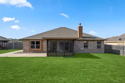 915 Sage Meadow Drive, Glenn Heights, TX 75154 - Photo 24