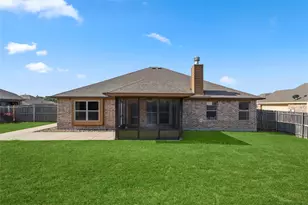 915 Sage Meadow Dr, Glenn Heights, TX 75154 - Photo 24