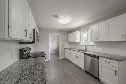 6721 Cylinda Sue Circle, North Richland Hills, TX 76180 - Photo 6