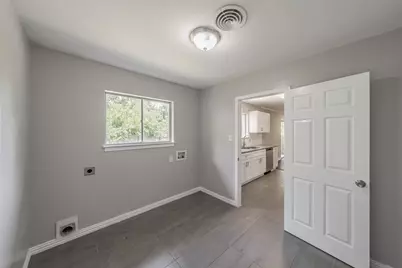 6721 Cylinda Sue Circle, North Richland Hills, TX 76180 - Photo 8