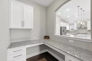 1045 Twisting Ridge Terrace, Fort Worth, TX 76052 - Photo 14