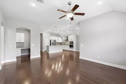1045 Twisting Ridge Terrace, Fort Worth, TX 76052 - Photo 4