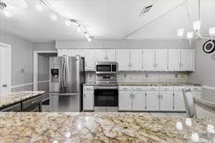 629 Park Ln, Highland Village, TX 75077 - Photo 14