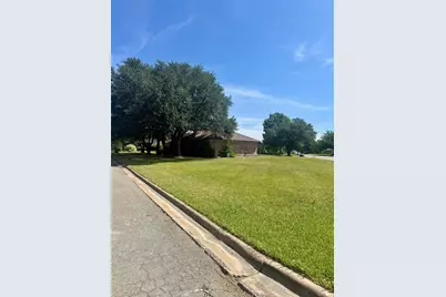 2509 Bennett Avenue, Sherman, TX 75090 - Photo 2