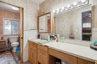 1617 Yale Street, River Oaks, TX 76114 - Photo 18