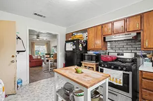 1617 Yale St, River Oaks, TX 76114 - Photo 10