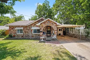 1617 Yale St, River Oaks, TX 76114 - Photo 1