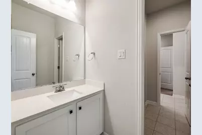 2152 Bailey Street, Carrollton, TX 75010 - Photo 22