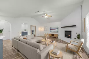 6504 Massey Ct, North Richland Hills, TX 76182 - Photo 4