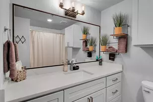 219 S 4th St, Waco, TX 76701 - Photo 18