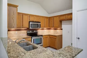 1119 Marshall Dr, Euless, TX 76039 - Photo 10