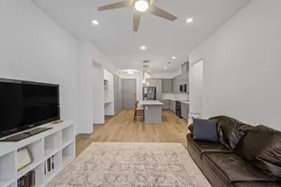 2700 Old Denton Rd, Carrollton, TX 75007 - Photo 22