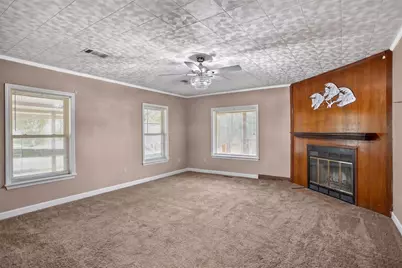 821 Milky Way, Garland, TX 75040 - Photo 8