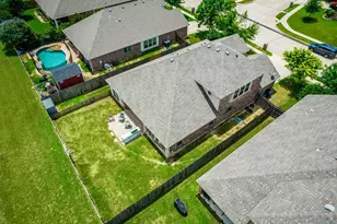 918 Newcastle Dr, Midlothian, TX 76065 - Photo 30
