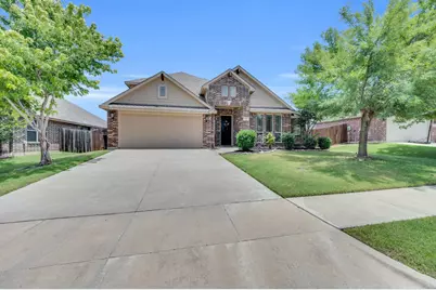 918 Newcastle Drive, Midlothian, TX 76065 - Photo 2