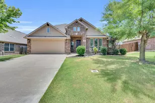 918 Newcastle Dr, Midlothian, TX 76065 - Photo 1