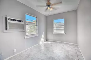 3330 Utah Ave, Dallas, TX 75216 - Photo 10