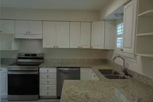 3617 Classic Dr, Garland, TX 75042 - Photo 8