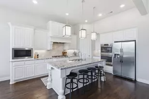 10813 Sycamore Falls Dr, Flower Mound, TX 76226 - Photo 14