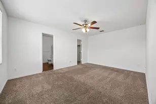 1412 Sunflower Ct, Burleson, TX 76028 - Photo 18