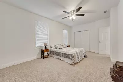 1205 W Arlington Avenue, Fort Worth, TX 76110 - Photo 12
