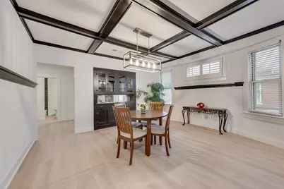 1205 W Arlington Avenue, Fort Worth, TX 76110 - Photo 6