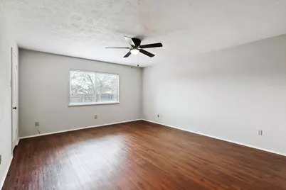 804 Forest Glen Drive, Bedford, TX 76021 - Photo 16