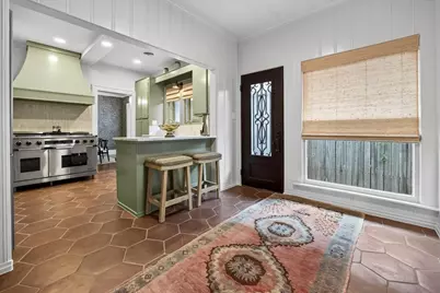 1325 Clover Lane, Fort Worth, TX 76107 - Photo 24