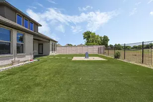 913 Gingham St, Frisco, TX 75036 - Photo 18
