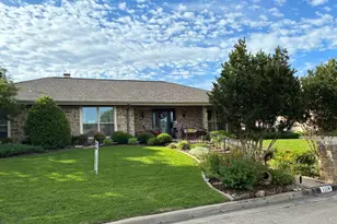 1118 Berkshire Ct, Trophy Club, TX 76262 - Photo 1