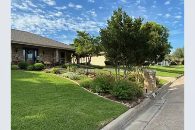1118 Berkshire Court, Trophy Club, TX 76262 - Photo 4